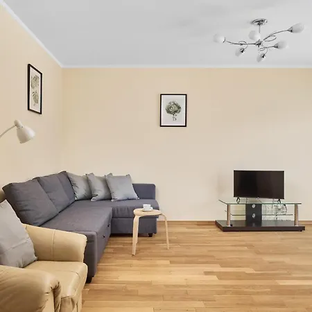 Rozy Wiatrow With Underground Garage By Renters Апартаменты *