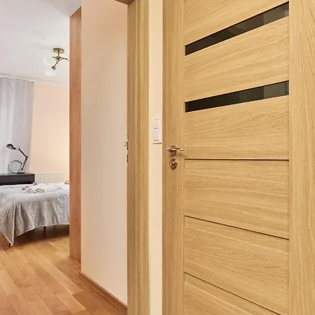 Rozy Wiatrow With Underground Garage By Renters *
